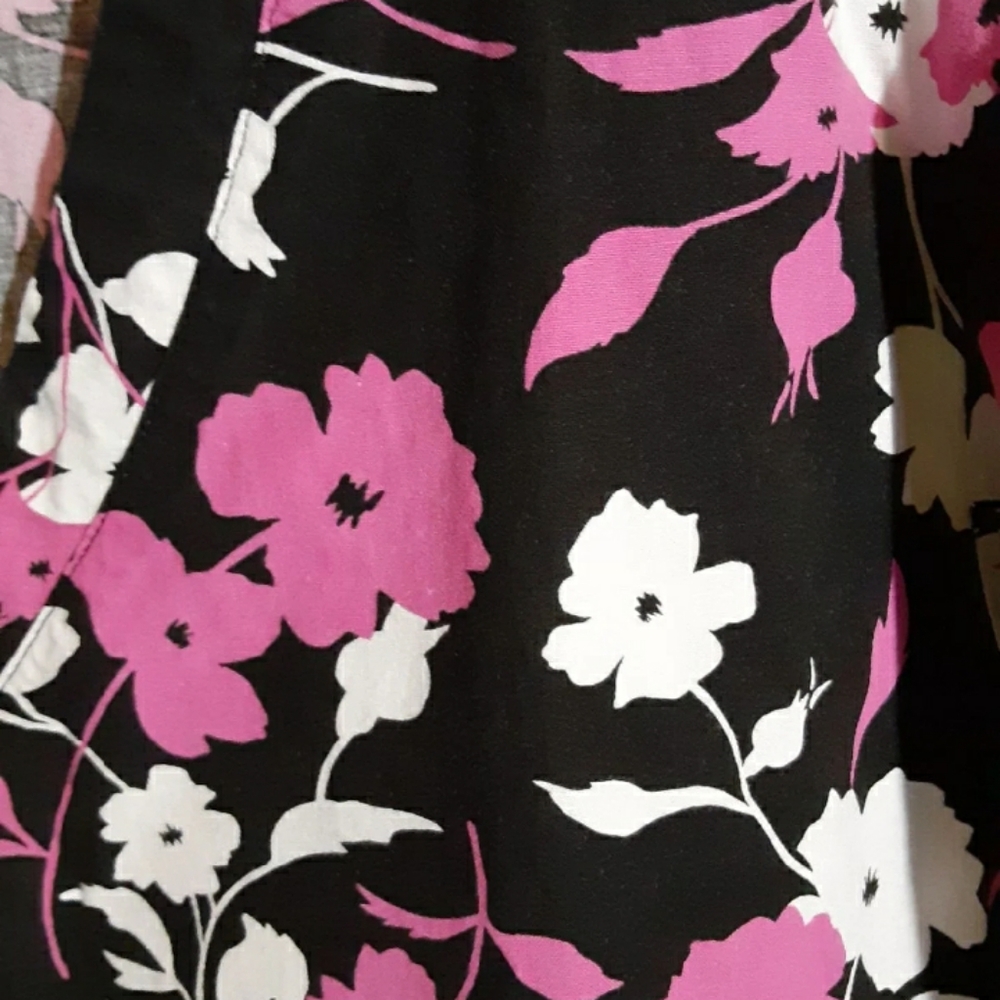 Scrub top